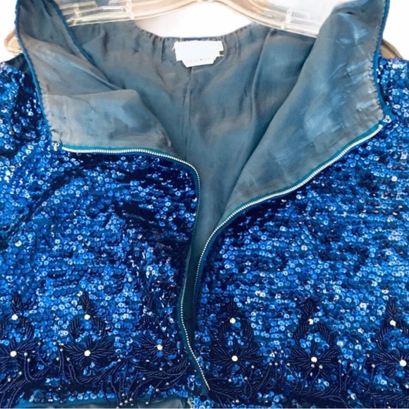 Glamorous Bead And Sequin Blue Sleeveless Top - Picture 7 of 9